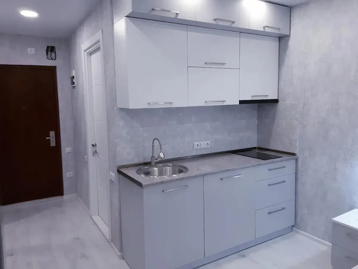 Ali'S Residence Apartment Batumi 0*,